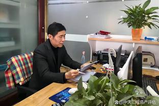 阿德巴约：洛瑞是我最喜欢的队友之一 他将继续是我的兄弟